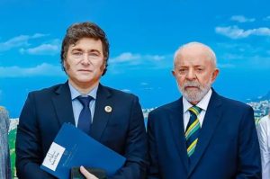 Os presidentes da Argentina, Javier Milei, e do Brasil, Lula da Silva | Foto: Ricardo Stuckert/PR
