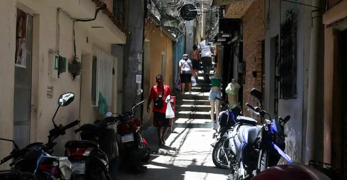 moradores favela brasil ibge
