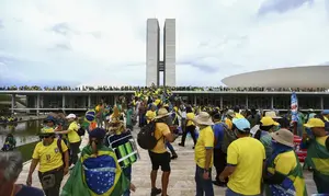 Dezenas de presos pelo 8 de janeiro serão beneficiados pela aprovação do PL da Dosimetria | Foto: Marcelo Camargo/Agência Brasil