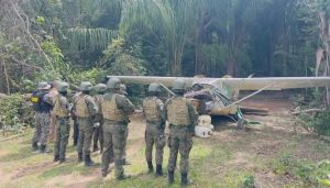 A FAB relatou que a aeronave foi localizada quando entrou na Zona de Identificação de Defesa Aérea, área sob monitoramento militar em razão da presença de atividades ilícitas | Foto: Divulgação/ FAB