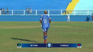 O jogador Yuri de Carvalho disputou partida pelo Goytacaz usando tornozeleira | Foto: Reprodução/Cariocão TV