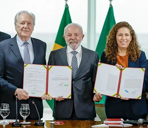
Ministro da Justiça, Ricardo Lewandowski, Lula e ministra de Gestão, Esther Dweck - 1º/12/2025 | Foto: Ricardo Stuckert