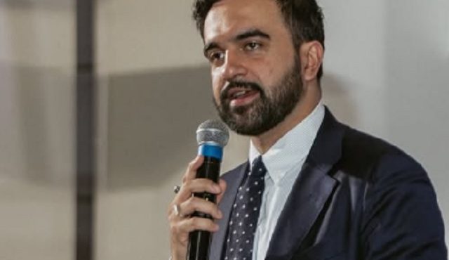 Zohran Mamdani acusado antissemita equipe