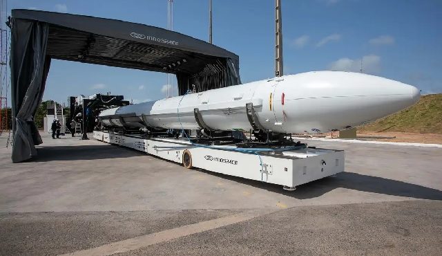 Foguete base Alcântara Hanbit-Nano, da empresa sul-coreana Innospace