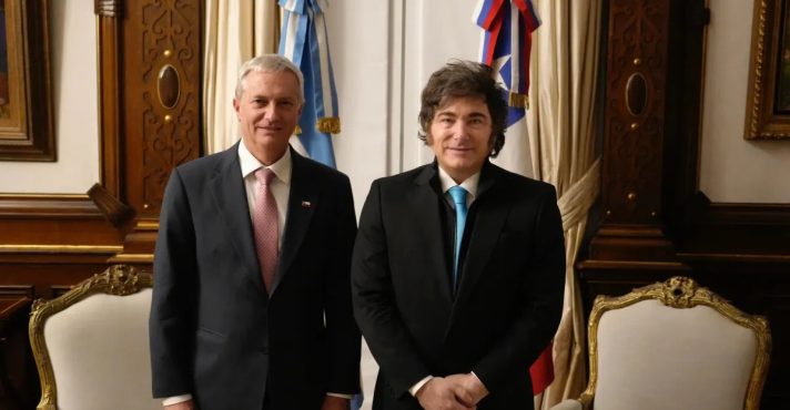 O presidente eleito do Chile, José Antonio Kast, e o líder da Argentina, Javier Milei | Foto: Divulgação/Governo da Argentina