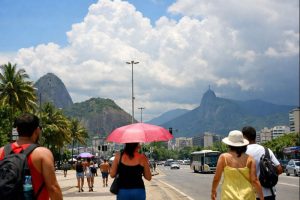 Dia de Natal no Rio de Janeiro deve ter temperatura de 34° C | Foto: Reprodução/X