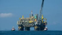 Plataforma da Petrobras na Bacia de Campos, no litoral fluminense | Foto: Divulgação/Petrobras