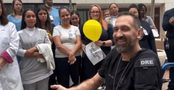 Delegado baleado em megaoperação no Rio recebe alta depois de 45 dias 