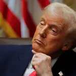 Trump participa de uma reunião do gabinete na Casa Branca em Washington, D.C. - 2/12/2025 | Foto: Brian Snyder/Reuters