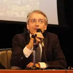 Tarcísio escolhe professor titular de Medicina como novo reitor da USP
