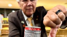 Psol quer imposto para bebidas açucaradas até em refrigerante sem açúcar