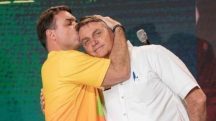 flávio bolsonaro e jair bolsonaro - candidato a presidente da república em 2026