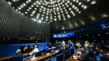 Na sessão do Senado desta quarta-feira, 3, parlamentares criticaram decisão de Gilmar Mendes | Foto: Carlos Moura/Agência Senado