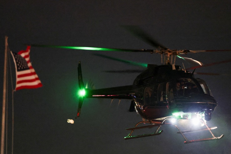 helicóptero leva maduro para cadeia em NY
