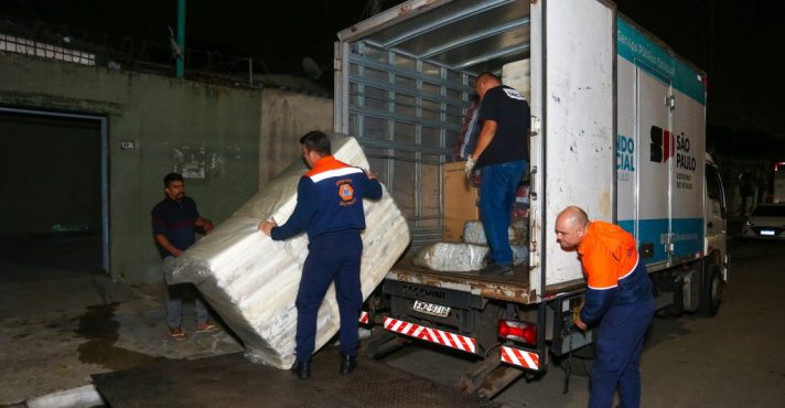 Defesa Civil do Estado de São Paulo envia colchões a Mongaguá | Foto: Governo de SP/Divulgação