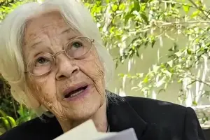 Natural de Divinópolis, Adélia Luzia Prado de Freitas nasceu em 13 de dezembro de 1935 e é reconhecida como uma das vozes mais importantes da literatura brasileira contemporânea | Foto: Reprodução/Instagram/@euadeliaprado