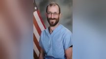 O enfermeiro Alex Jeffrey Pretti, 37 anos, foi morto em Minneapolis | Foto: Departamento de Assuntos dos Veteranos dos Estados Unidos/Divulgação