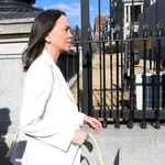 María Corina Machado chegando à Casa Branca nesta quinta-feira, 15