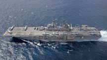 O USS Iwo Jima foi utilizado na captura de Nicolás Maduro na Venezuela | Foto: Governo dos EUA/Divulgação