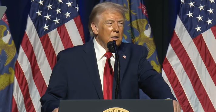 Donald Trump discursa em Detroit | Foto: White House/Divulgação