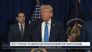O presidente dos Estados Unidos, Donald Trump, durante a coletiva de imprensa na Casa Branca após o ataque contra a Venezuela | Foto: YouTube White House