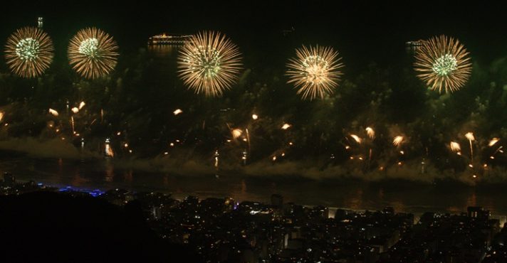 Praia de Copacabana Queima de fogos de Ano Novo no Cristo Redentor, zona sul do Rio de Janeiro — 1°/1/2026 | Foto: Maurício Pingo/Agência O Dia/Agência Estado