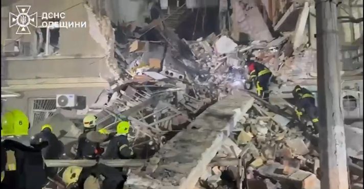 Drones russos bombardearam um prédio residencial na Ucrânia | Foto: Reprodução/Redes sociais
