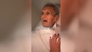 Avô da influenciadora venezuelana Sabrina Azocar se emociona com notícia da prisão de Maduro | Foto: Instagram/Reprodução