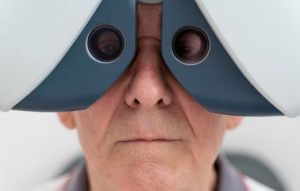 exame de olhos - cirurgia de catarata