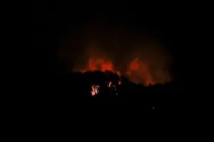 explosões em caracas venezuela - queda de nicolás maduro - eua