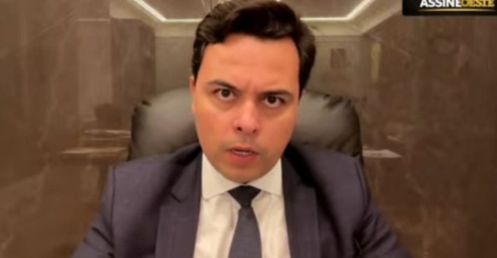 O advogado Jeffrey Chiquini, durante participação no programa Faroeste À Brasileira | Foto: Reprodução/YouTube