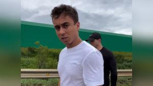 nikolas caminhada