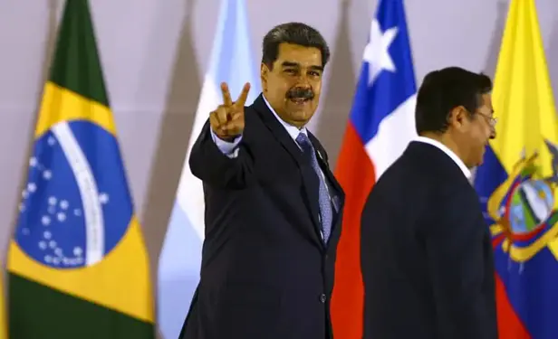 nicolás maduro no brasil - esquerdista