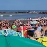 'Super onda' atinge litoral de Buenos Aires, deixa 1 morto e 35 feridos