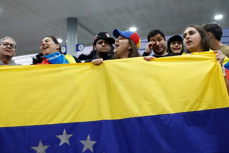 protesto manifestação em miami eua - queda de nicolás maduro 2