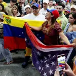 protesto manifestação em miami eua - queda de nicolás maduro 4