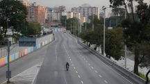 Uma rua de Caracas vazia depois de ações militares dos EUA | Foto: Reprodução/Redes sociais
