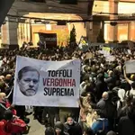 toffoli master protesto mbl