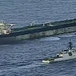 EUA apreende petroleiro da Venezuela com bandeira russa; veja o vídeo