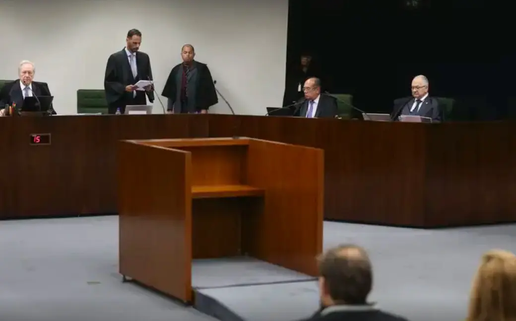 Sessão plenária da Segunda Turma do STF para julgamentos de recursos