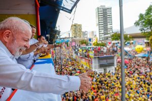 Presidente da República, Luiz Inácio Lula da Silva, durante carnaval em Salvador