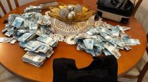 Apreensões da PF durante a Operação Barco de Papel, ligada ao escândalo do Banco Master | Foto: Divulgação/PF