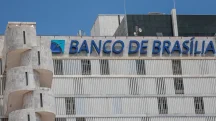 Fachada do prédio do Banco de Brasília (BRB): tentativa de reduzir o prejuízo | Foto: Joédson Alves/Agência Brasil