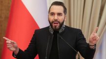 O presidente de El Salvador, Nayib Bukele, durante uma coletiva de imprensa com o presidente eleito do Chile, Jose Antonio Kast, na Casa Presidencial em San Salvador, El Salvador - 30/1/2026 | Foto: Jose Cabezas/Reuters