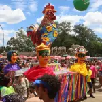 Calor e pancadas de chuva prevalecem na reta final do Carnaval | Foto: Rovena Rosa/Agência Brasil