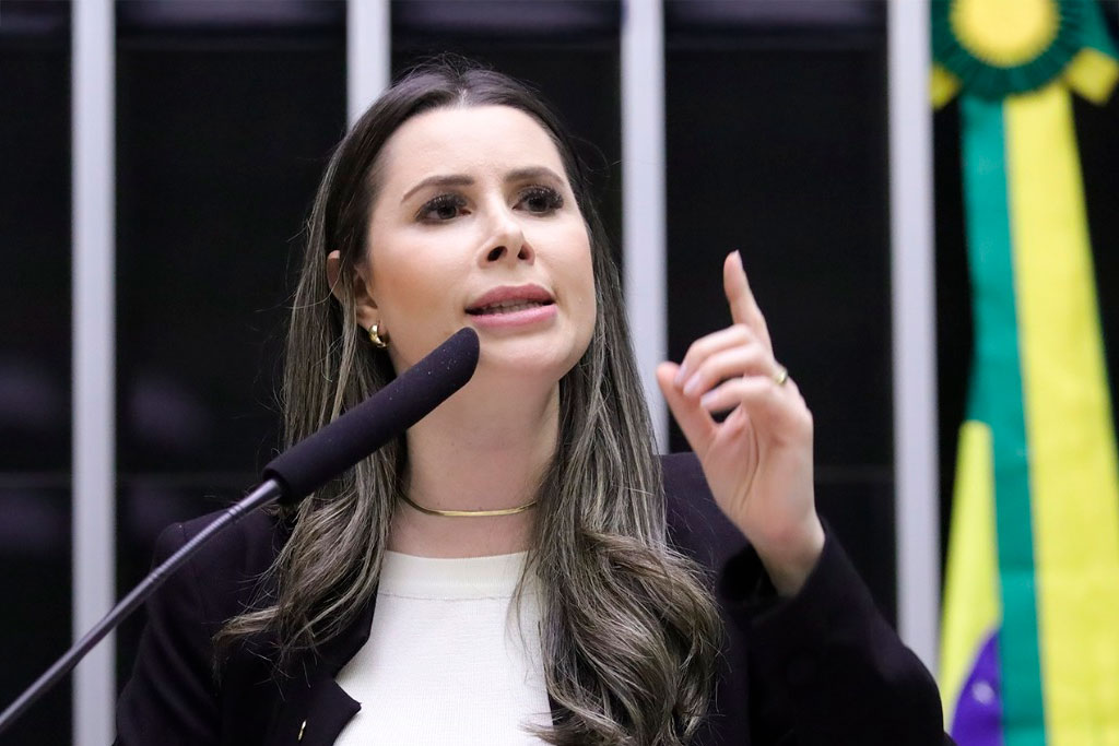 Carol De Toni propõe PEC para levar corrupção a júri popular