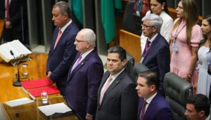 Davi Alcolumbre prega convivência pacífica entre Poderes
