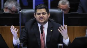 Davi Alcolumbre político brasileiro, filiado ao União Brasil