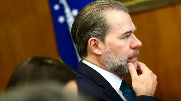 Toffoli deixa a relatoria do caso Master