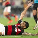 Lucas Paquetá, jogador do Flamengo, durante partida contra o Lanus, no Estádio do Maracanã – 26/2/2026 | Foto: Jorge Rodrigues/Agif/Reuters